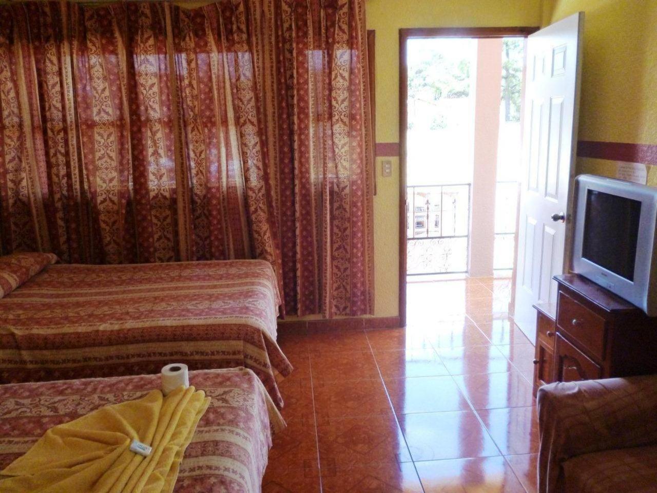 Hotel Casa Morada Comitan de Dominguez Oda fotoğraf